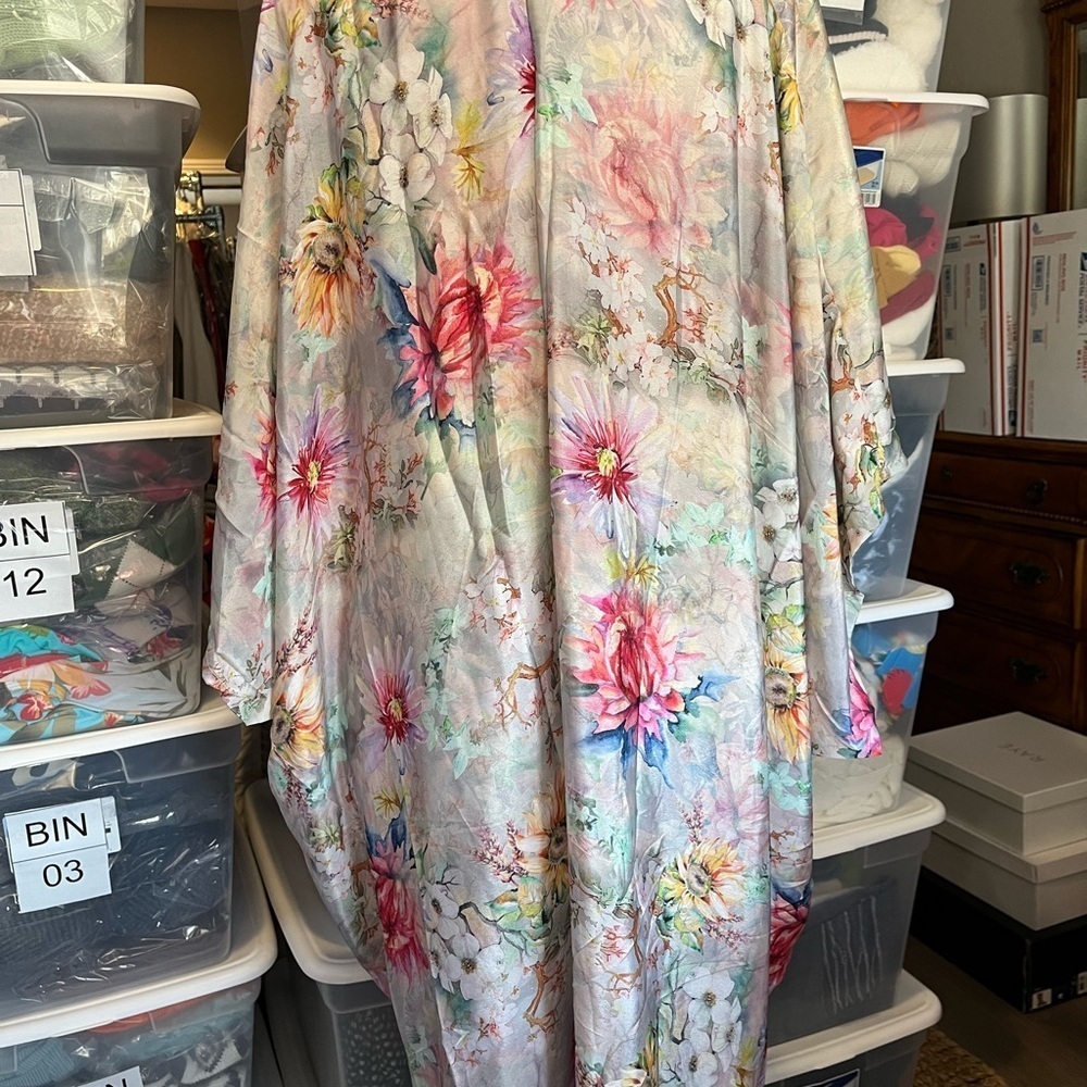Floral Kimono - Picture 7 of 9
